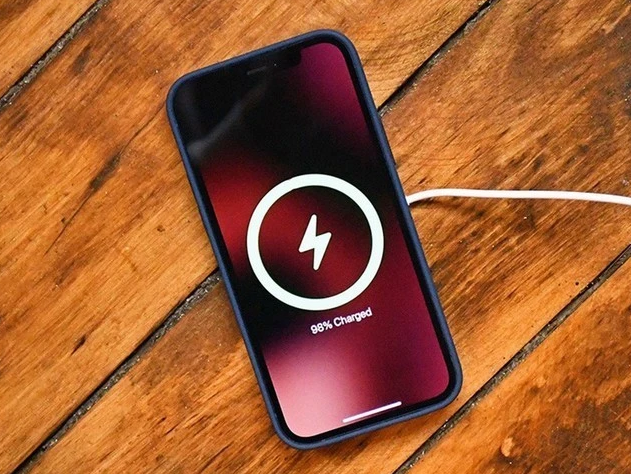 内江苹果手机维修分享iPhone 12可以随便充电吗 